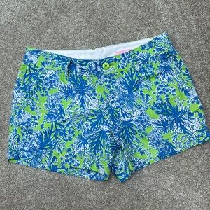 Lilly Pulitzer Callahan Shorts - size 10